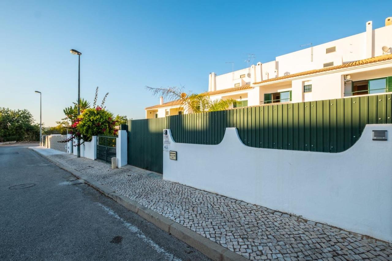 Villa Sequeira - Private Pool - Free Wifi - By Bedzy Albufeira Exterior photo